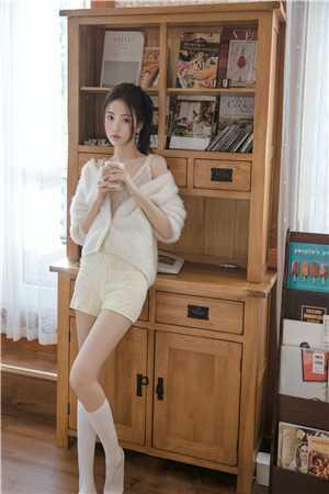 薄爷夫人又惊艳全球